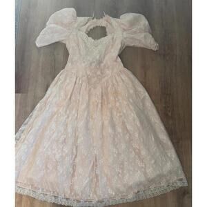 Vintage McCLINTOCK Peach Tea Dress Lace  Floral Size 14 Cap Sleeve Open Back